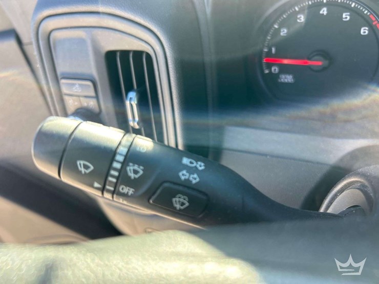 2021-chevrolet-silverado-1500-image-14