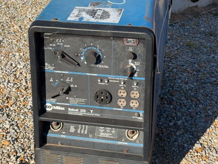 miller-bobcat-225-image-1