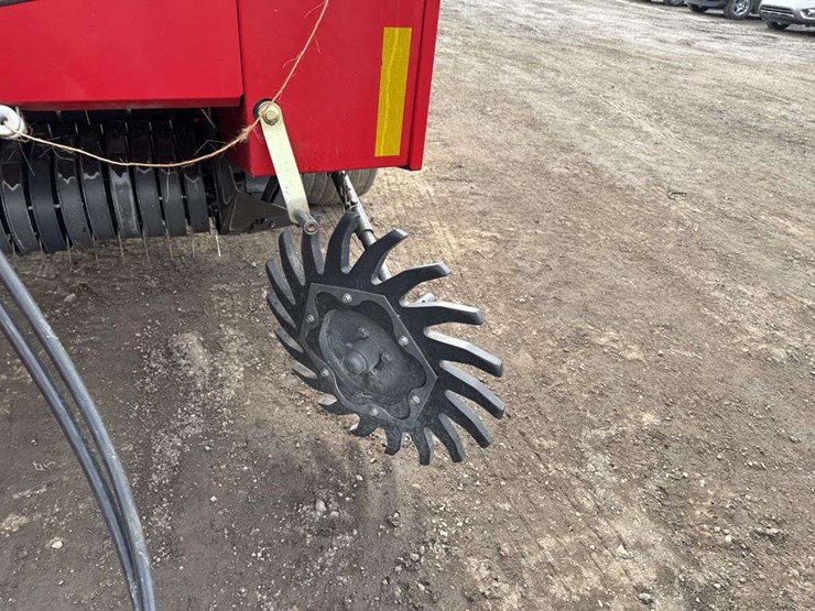 massey-ferguson-1745-image-10