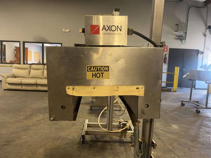 axon-corporation-heat-lamp-image-2