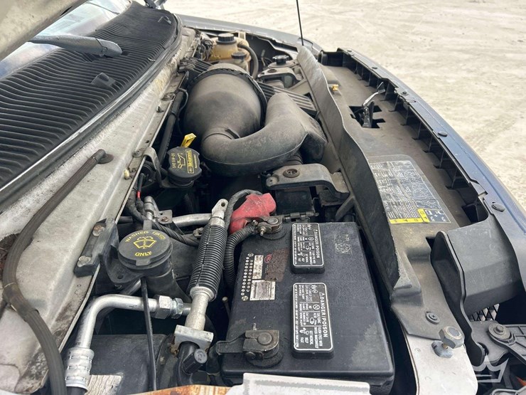 2012-ford-e350-image-8