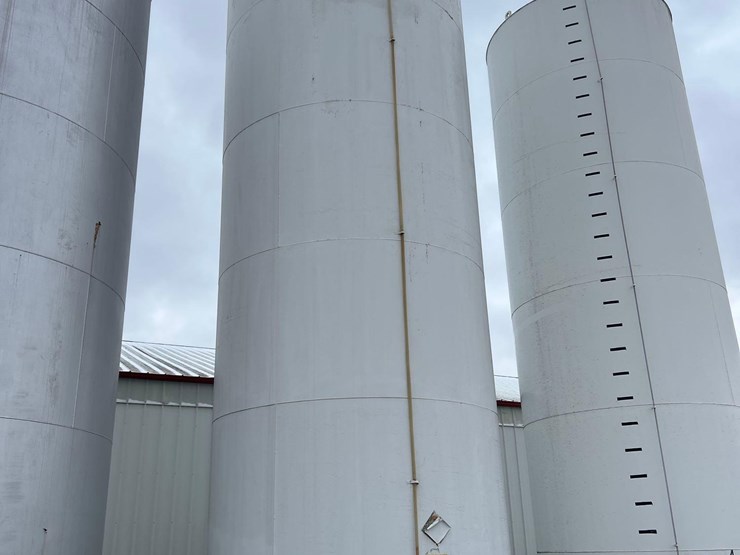30,000-gallon-steel-tank-image-2