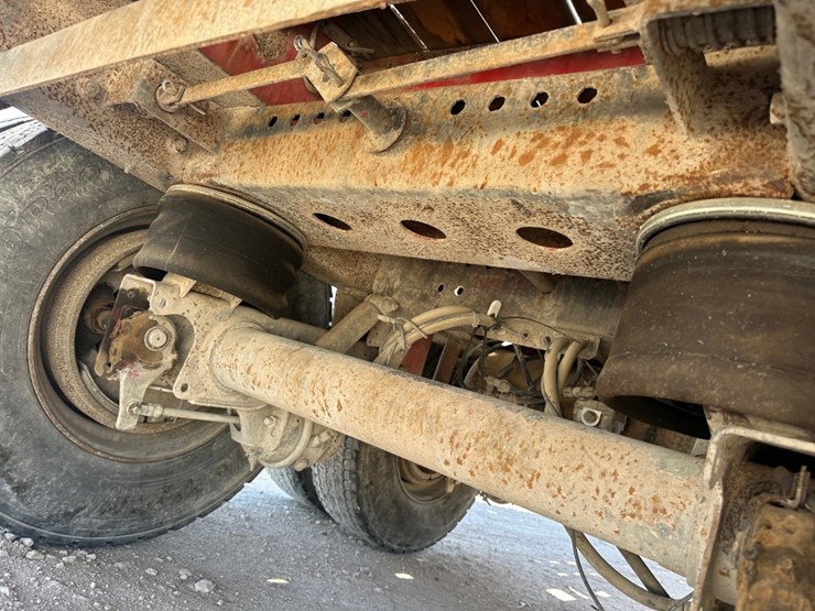 2001-transcraft-48'-x-102"-image-7