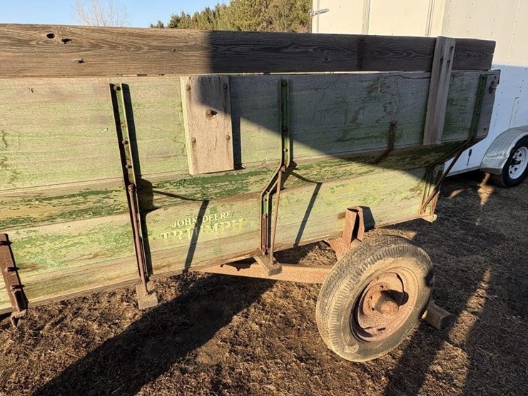 john-deere-flare-box-image-4