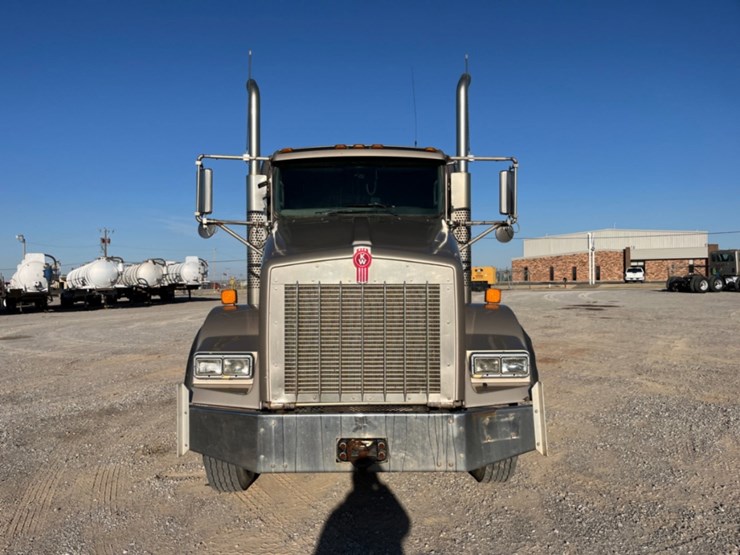 2007-kenworth-t800-image-2