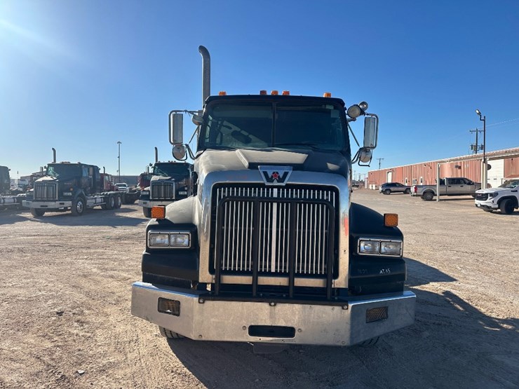 2012-western-star-4900-image-2
