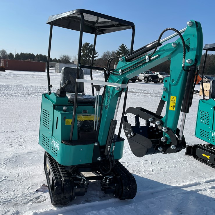 #5352 • H15R Mini Excavator