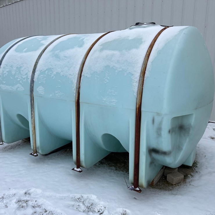 3500 Gallon Banded Poly Tank