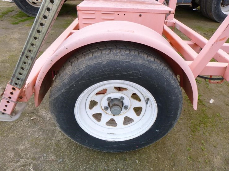 wanco-wtsp-towable-arrow-board-image-12