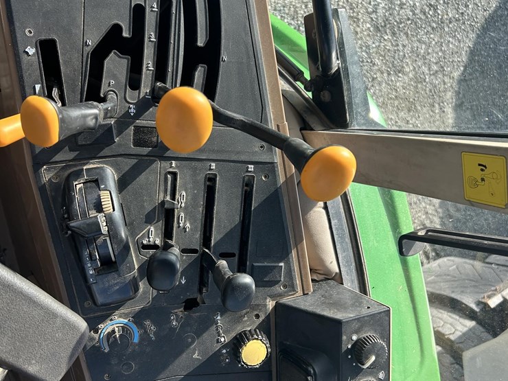 john-deere-6300-image-10
