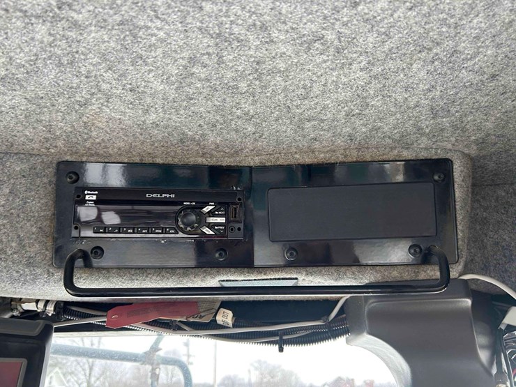 2016-ag-chem-tg7300b-image-59