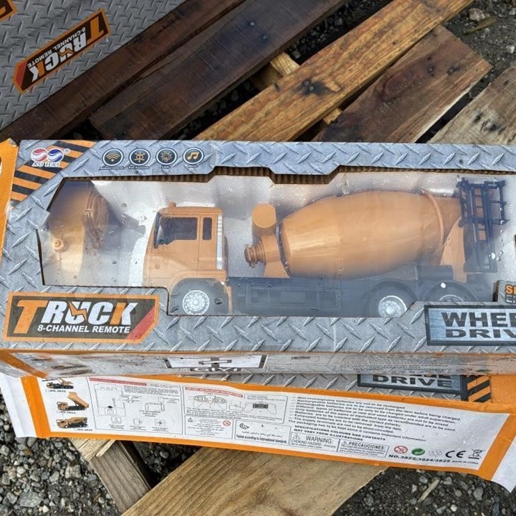 SKLP Mixer Truck Toy (Qty 3)