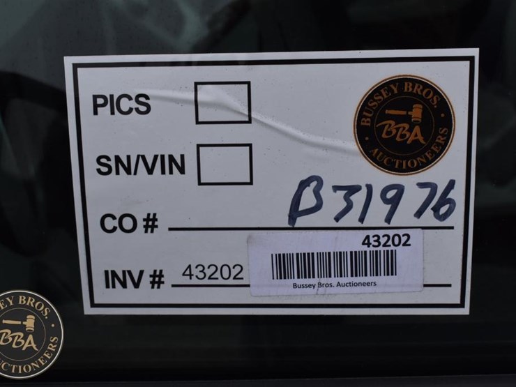 2010-chevrolet-equinox-ls-image-34