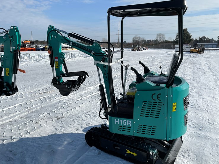 #5352-•-h15r-mini-excavator-image-6