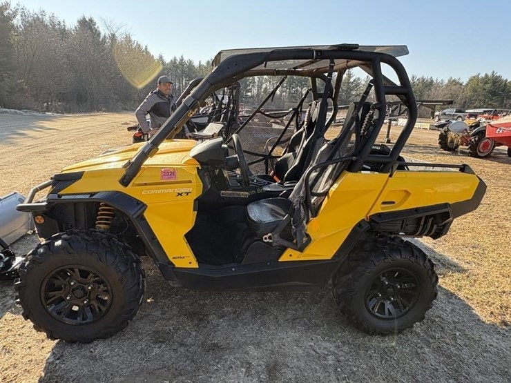 2015-cfmoto-commander-xt-utv-image-4