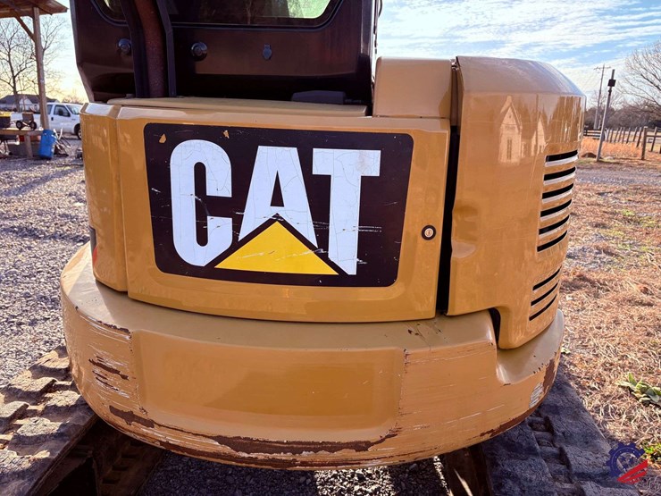 2016-cat-305e2-mini-excavator-image-55