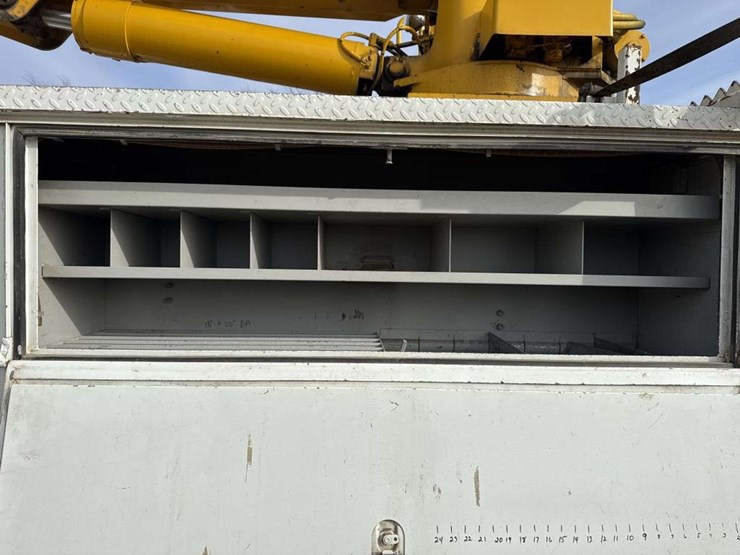 1999-international-4900-image-15