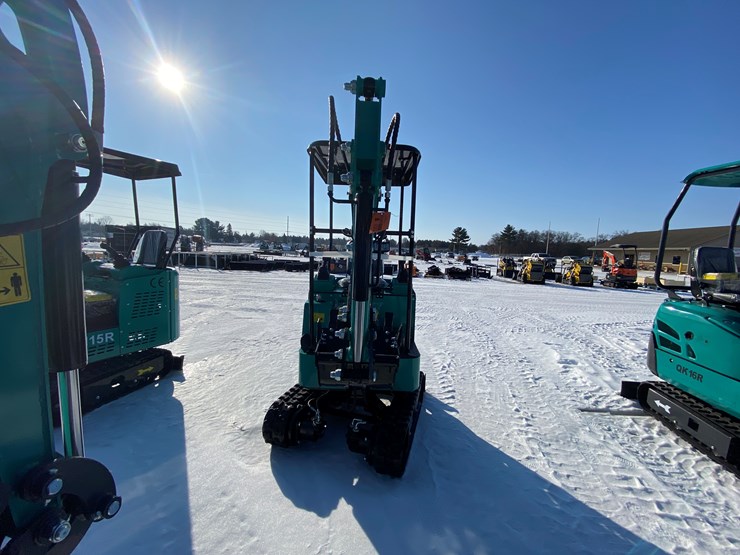 #5353-•-2026-unused-cfg-mini-excavator-image-2