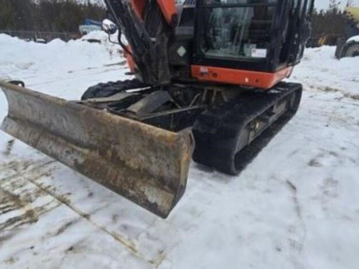 2017-kubota-kx080-4-image-10