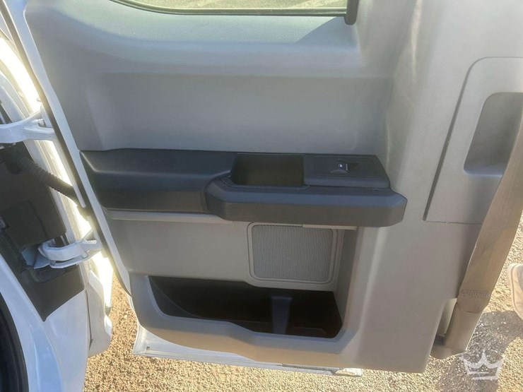 2017-ford-f150-image-25