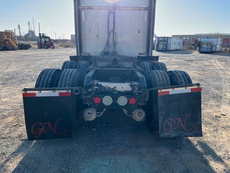 2007-kenworth-t800-image-6