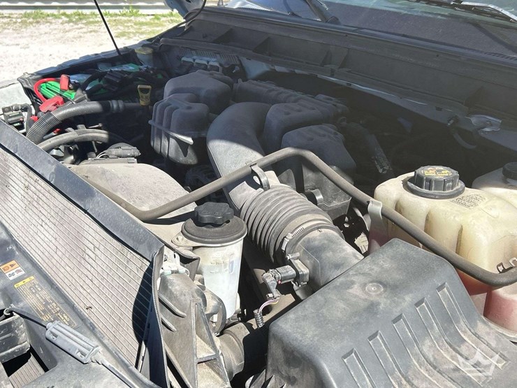 2015-ford-f350-image-8