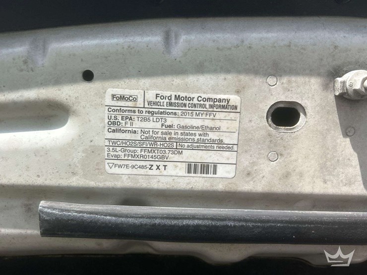 2015-ford-explorer-image-10