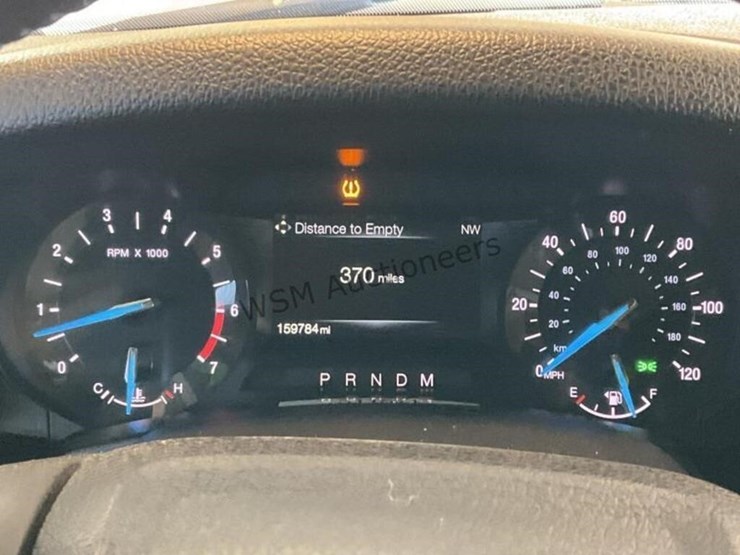 2015-ford-expedition-image-17