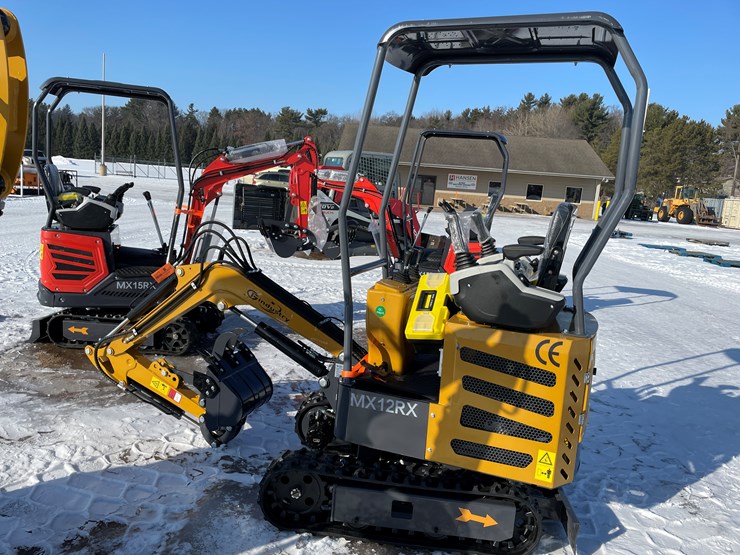 #5377-•-mx12rx-mini-excavator-image-7
