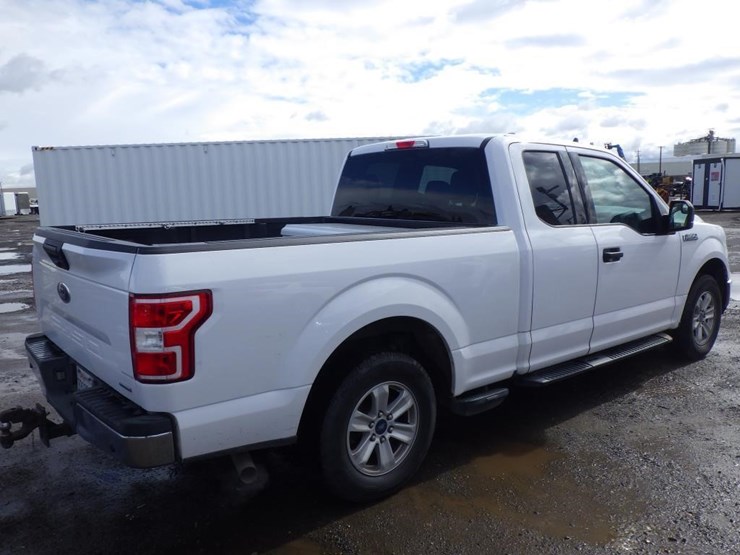 2020-ford-f150-image-3