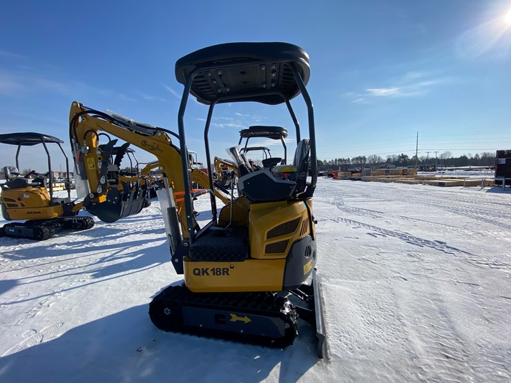#5359-•-2026-unused-cfg-mini-excavator-image-8