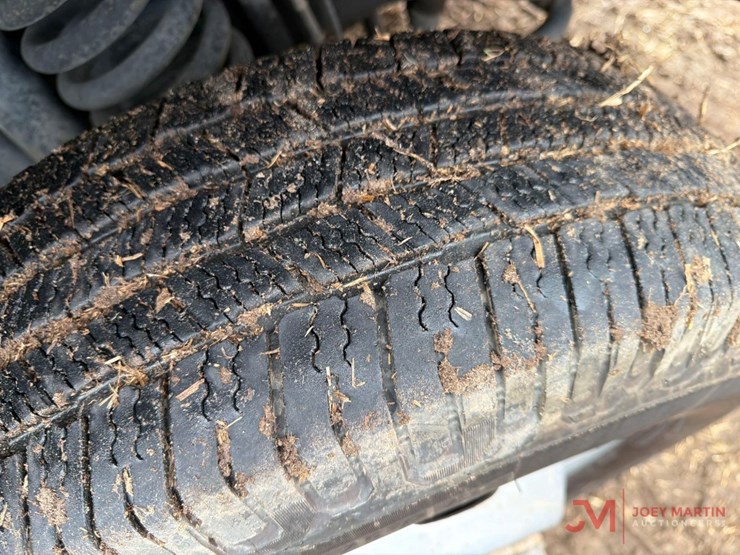 2019-ford-f350-xl-image-14