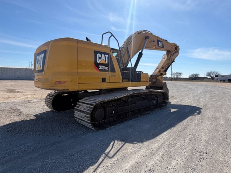 caterpillar-330gc-image-5