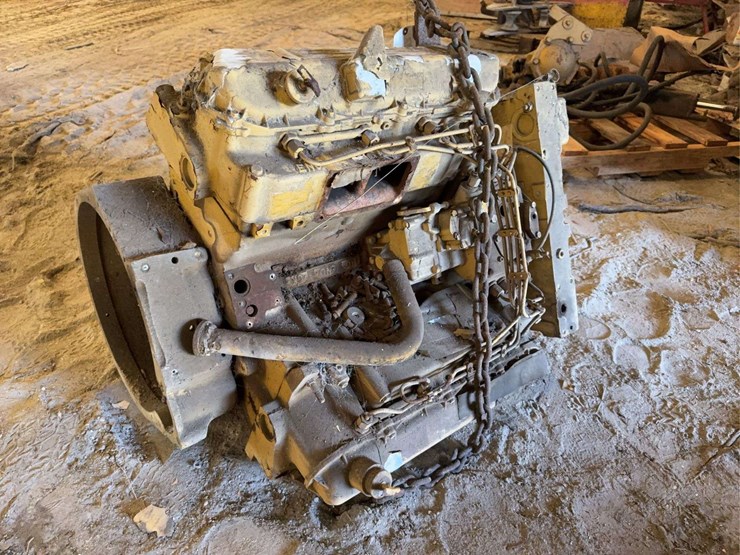 caterpillar-3208-image-4