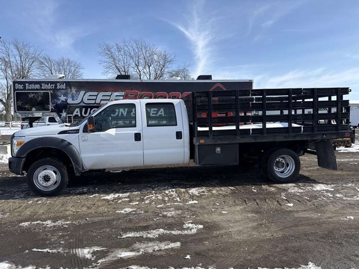 2014-ford-f550-image-2