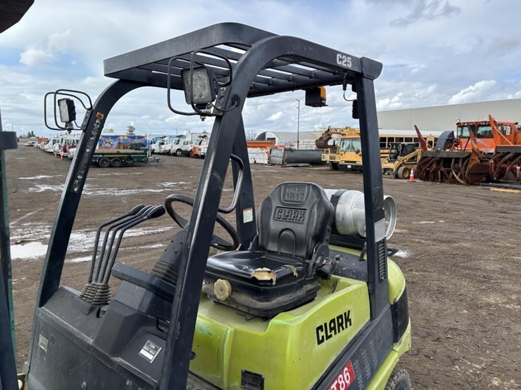 2012-clark-c25l-image-16