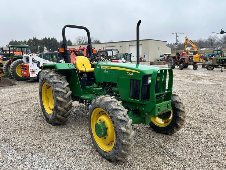 john-deere-5203-image-6