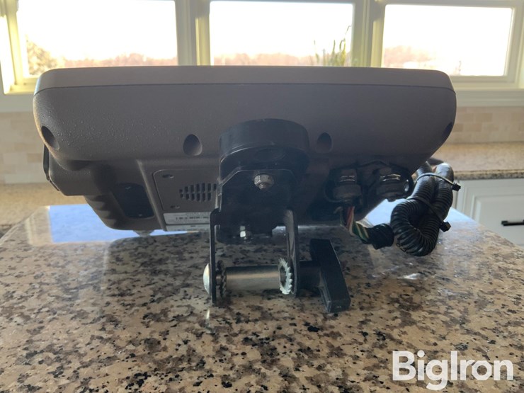 2019-john-deere-2630-image-6