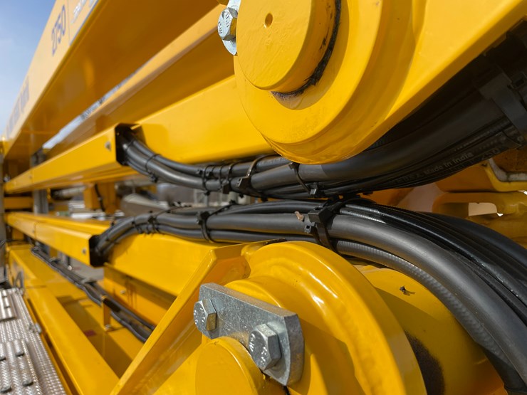 #8550-•-2023-omme-2750-rxbdj-hybrid-tracked-aerial-lift-image-52