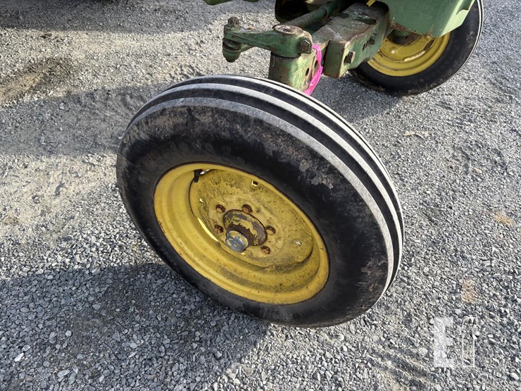 2020-john-deere-2020-image-2