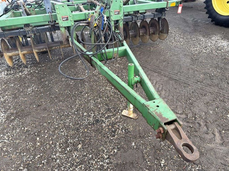 john-deere-714-image-13