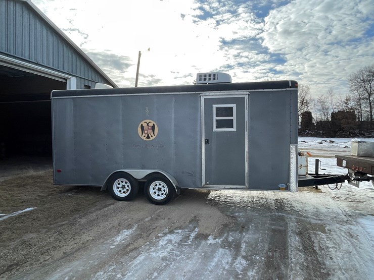 1999-united-expressline-image-4