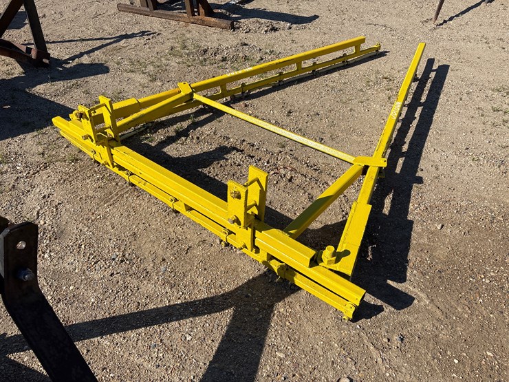 #01049-•-3-point-spray-boom-image-2