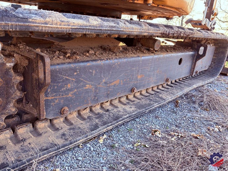 2016-cat-305e2-mini-excavator-image-38