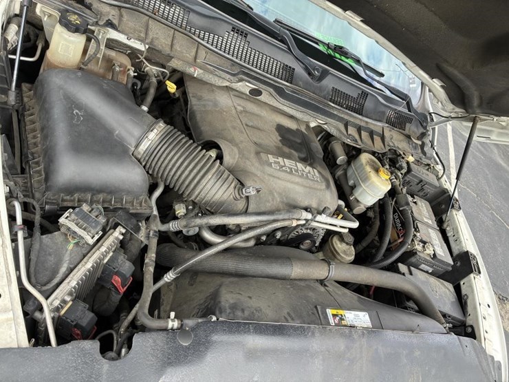 2018-dodge-2500-image-7