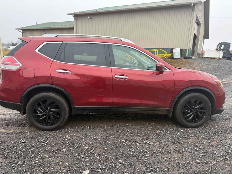 2014-nissan-rogue-sl-image-4