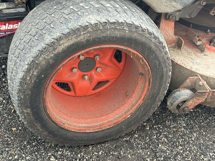 kubota-zd1211-image-8