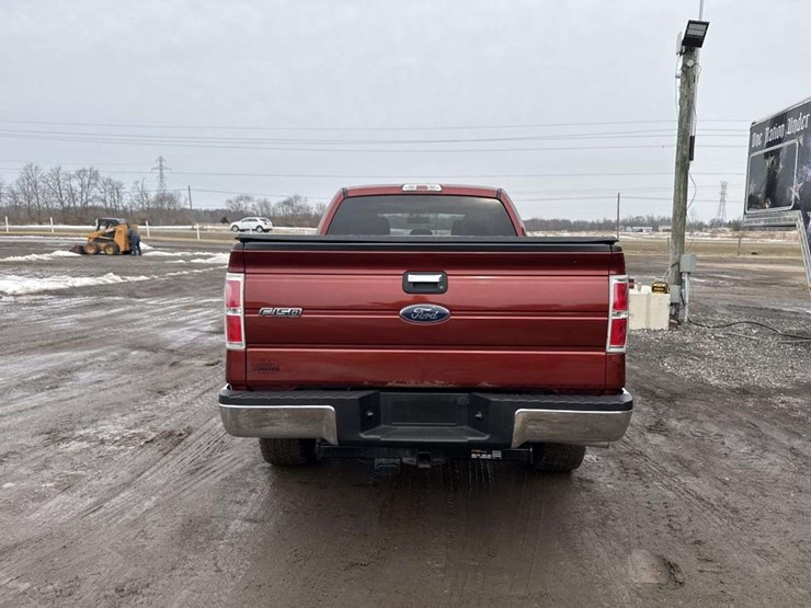 2014-ford-f150-xlt-image-4