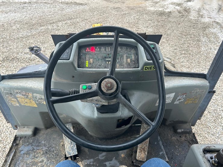 komatsu-wa75-3-image-18