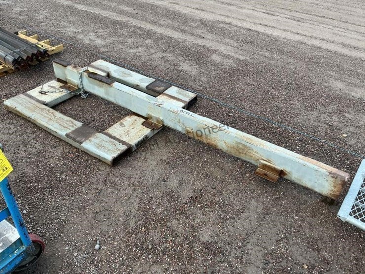 forklift-picking-boom-image-2